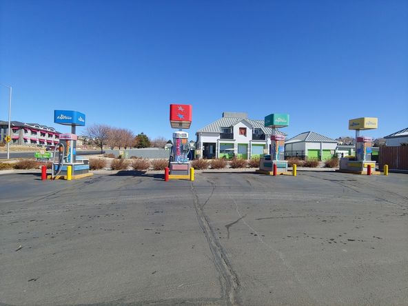 Lotus Car Wash: 5155 Austin Bluffs Pkwy, Colorado Springs, CO 80918